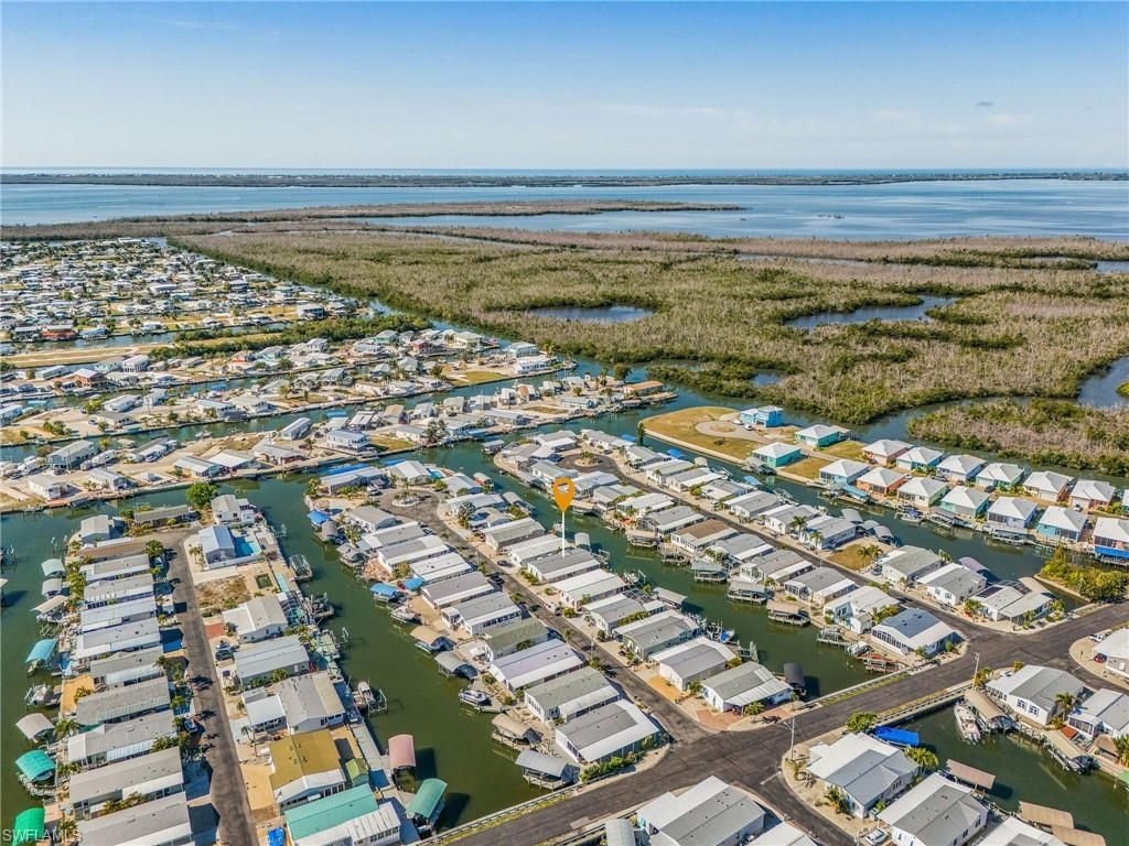 3023 Skipper Ln , Saint James City, FL 33956 Photo