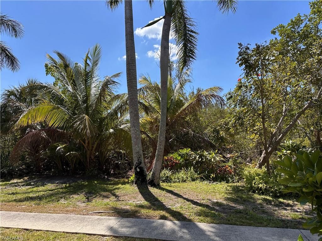 7597 Captains Harbor Dr, Unit 1103, Bokeelia, FL 33922 Photo