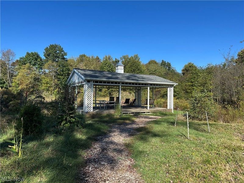 100 Cottage Grove Drive, Youngstown, OH 44505 Photo 26