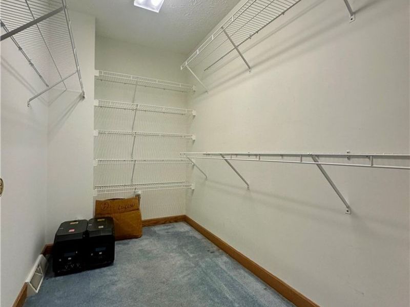 100 Cottage Grove Drive, Youngstown, OH 44505 Photo 42