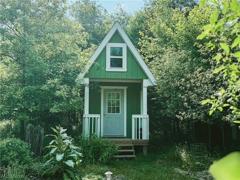 100 Cottage Grove Drive, Youngstown, OH 44505 Photo 8