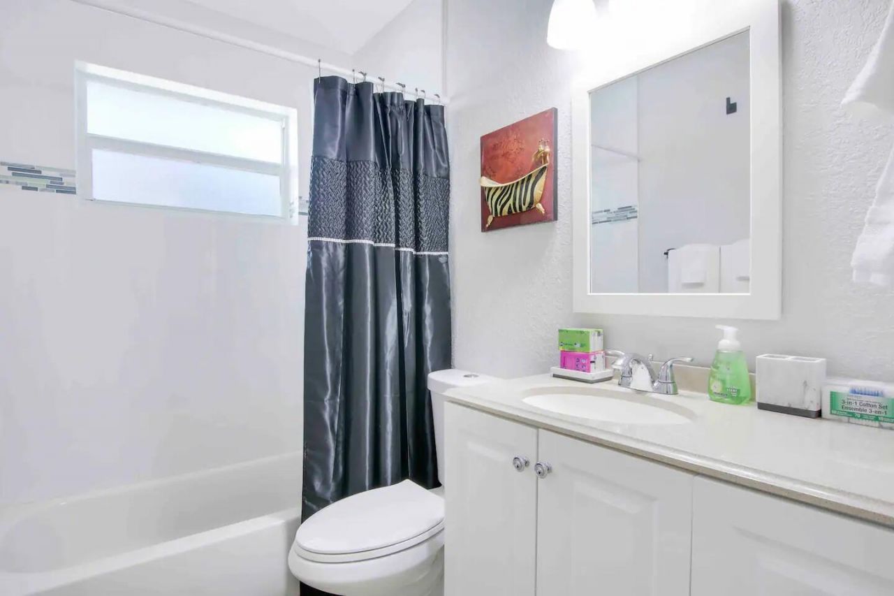 19185 SE Homewood Avenue, Jupiter, FL 33469 Photo