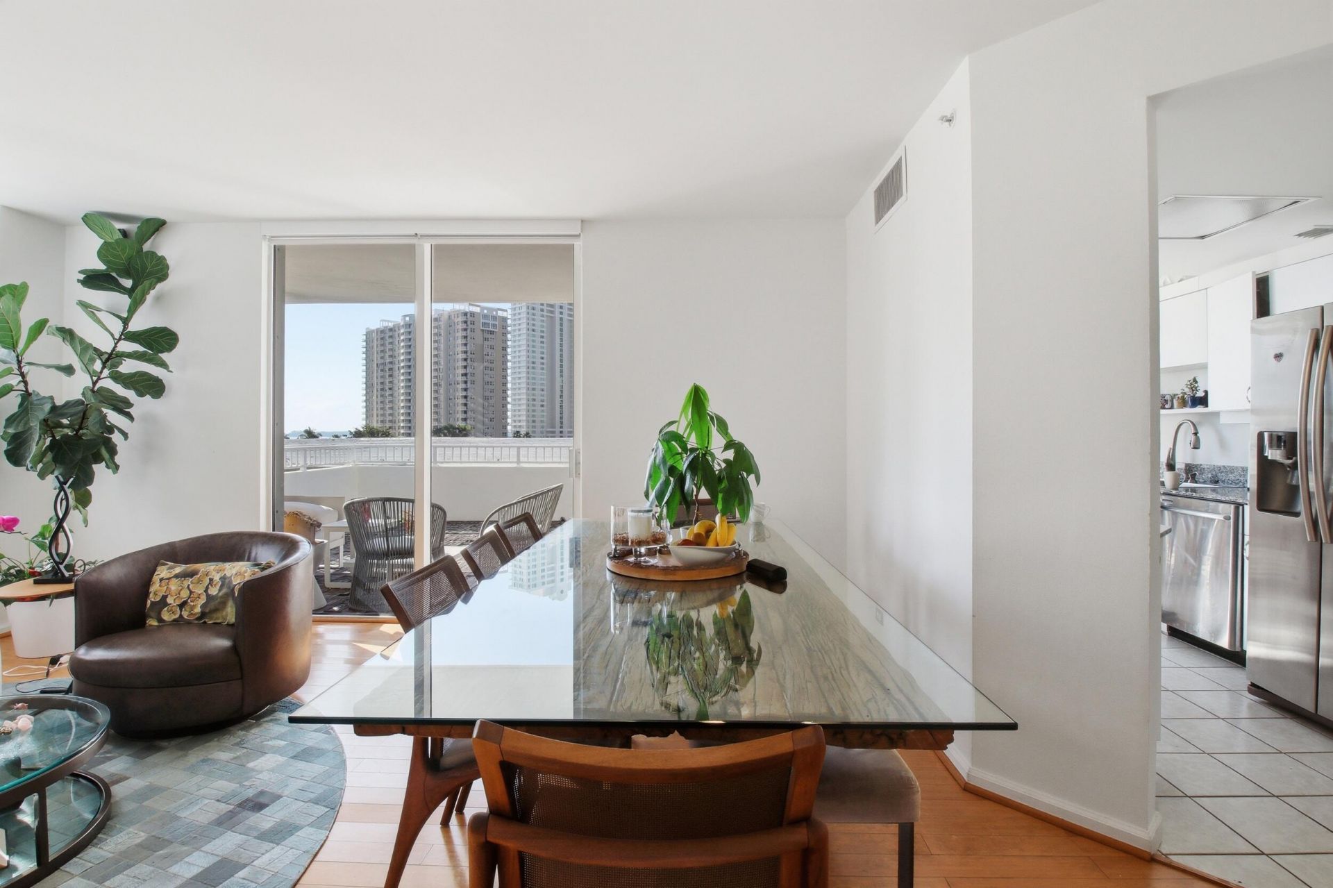 701 Brickell Key Boulevard, Unit 610, Miami, FL 33131 Photo