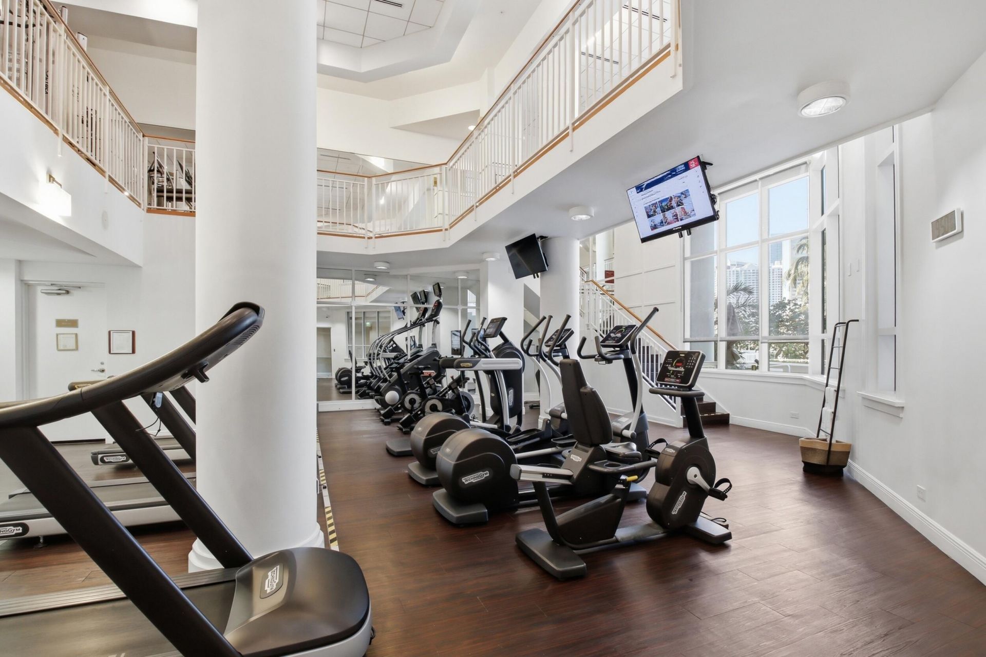 701 Brickell Key Boulevard, Unit 610, Miami, FL 33131 Photo