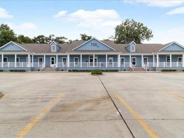 720 W 21ST Avenue, Unit E, Covington, LA 70433