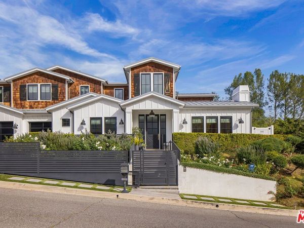 16101 Royal Mount Drive, Encino, CA 91436