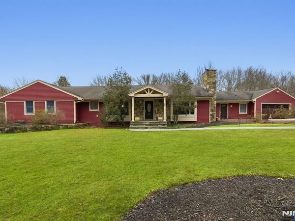 2 Old Orchard Road, Mendham Township, NJ 07960