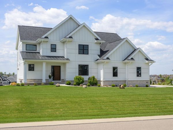 6629 Morning Dew Lane, Sun Prairie, WI 53590