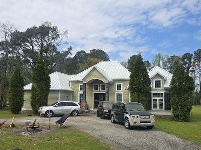 208 Ambassador Avenue, Moncks Corner, SC 29461