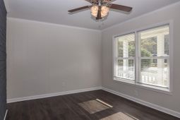 403 Tulip Street photo 4