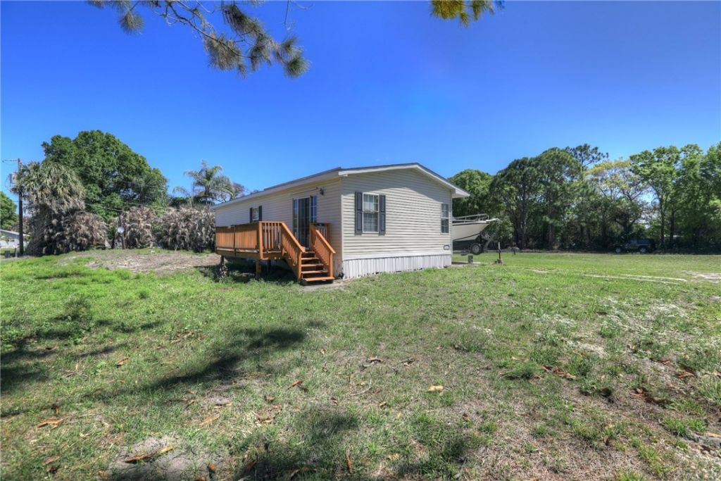 7820 128th Street, Sebastian, FL 32958 Photo