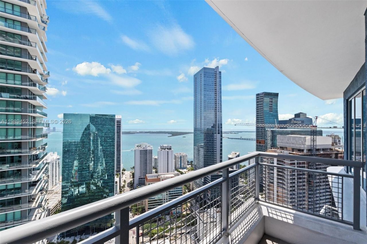 60 SW 13th St, Unit 3800, Miami, FL 33130 Photo