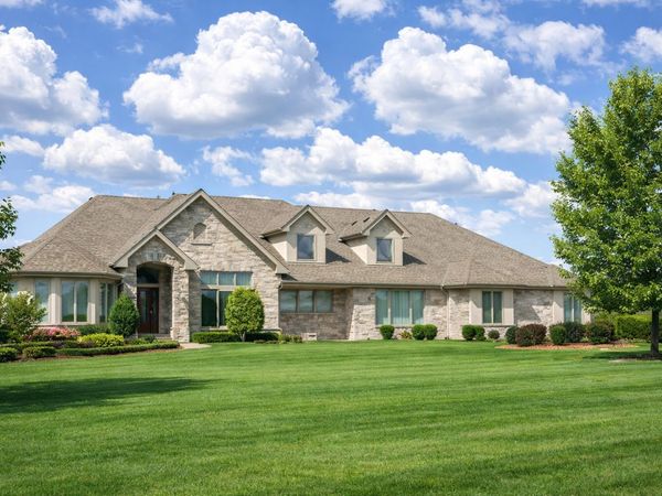 23164 S Dutch Drive , Frankfort, IL 60423