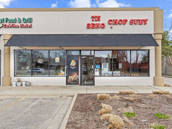 801 N Quentin Road, Palatine, IL 60067