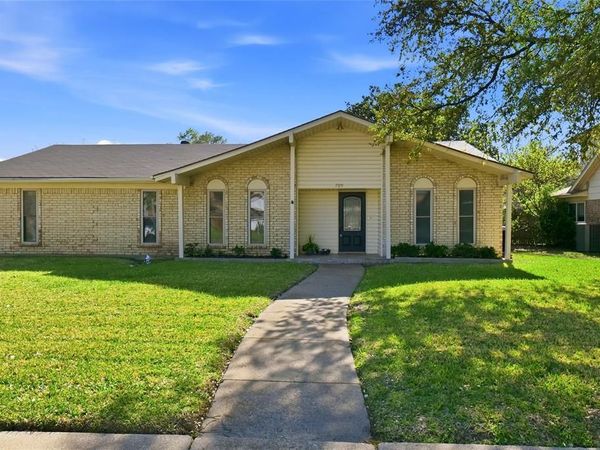 709 Colonial Drive, Garland, TX 75043