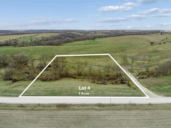 Lot 4 Hogback Bridge Road, Earlham, IA 50072