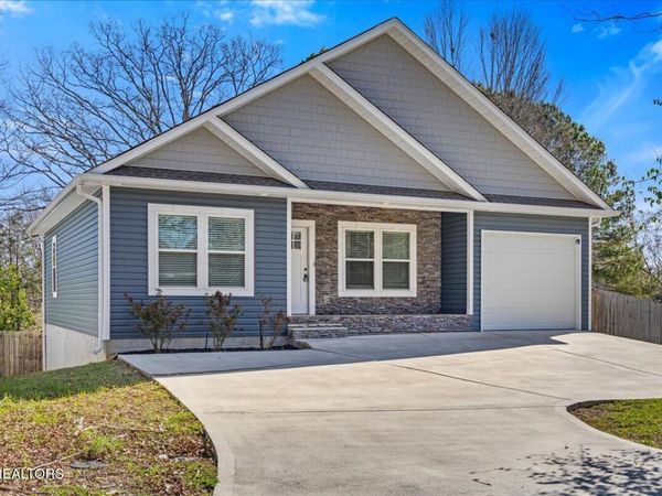 1501 Richardson St, Athens, TN 37303