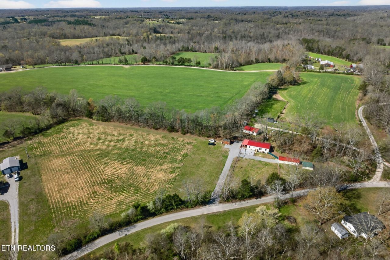 3400 Spring Creek Rd, Cookeville, TN 38501 Main Photo