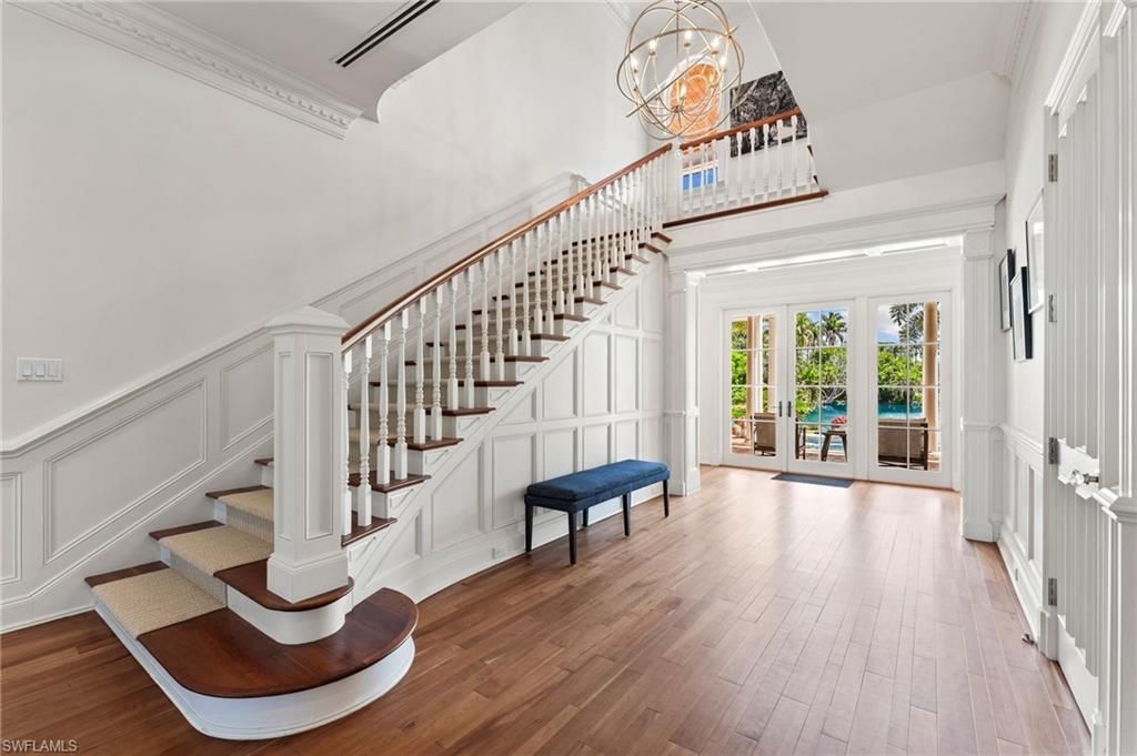 2325 Lantern Ln, Naples, FL 34102 Photo