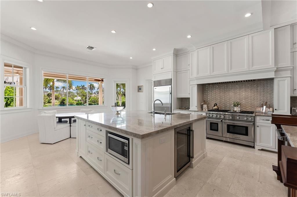 2325 Lantern Ln, Naples, FL 34102 Photo