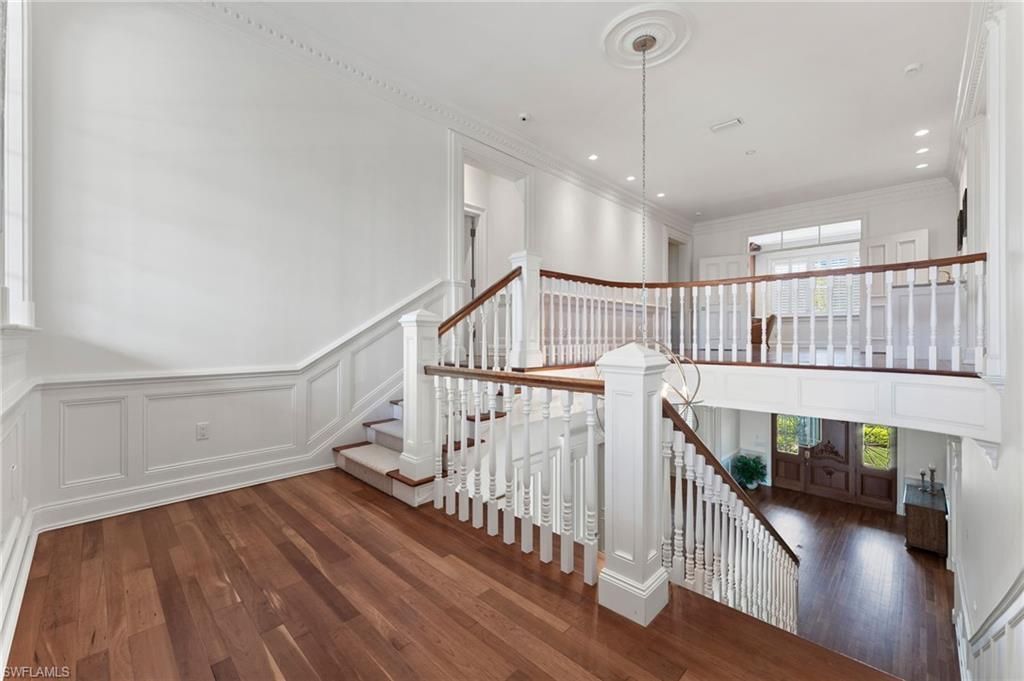 2325 Lantern Ln, Naples, FL 34102 Photo