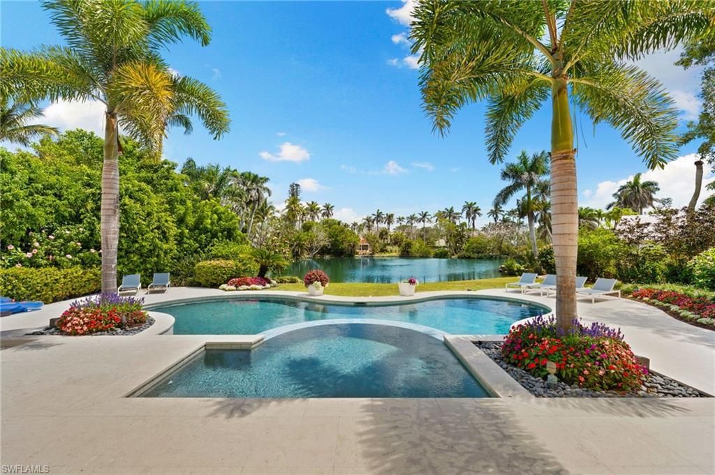 2325 Lantern Ln, Naples, FL 34102 Photo