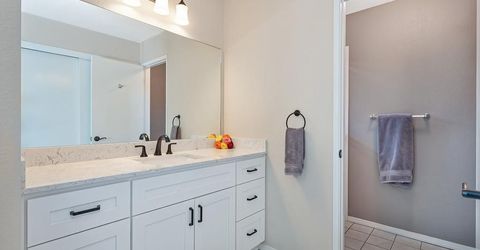 609 Willow Creek Dr, Folsom, CA 95630 Photo