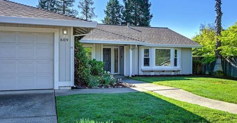 609 Willow Creek Dr, Folsom, CA 95630 Photo