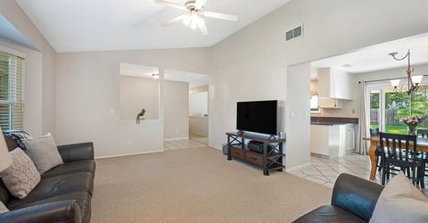 609 Willow Creek Dr, Folsom, CA 95630 Photo