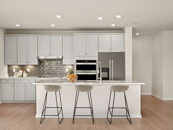 320 Martins Landing, Unit 501, North Reading, MA 01864