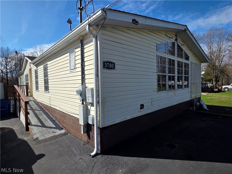 3700 Liberty Avenue, Hubbard, OH 44425 Photo 3