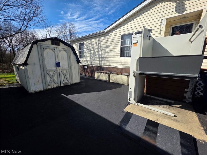 3700 Liberty Avenue, Hubbard, OH 44425 Photo 5