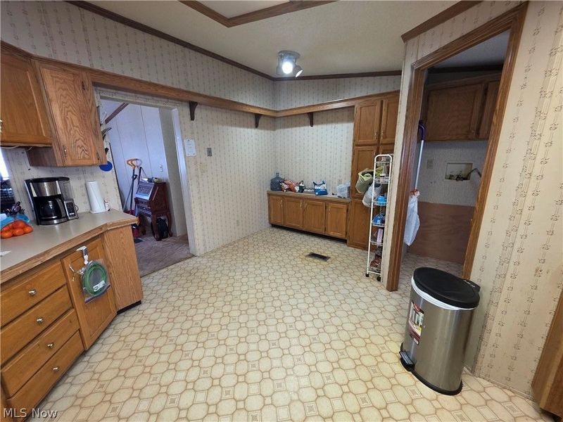 3700 Liberty Avenue, Hubbard, OH 44425 Photo 9