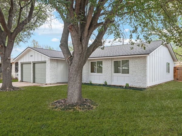 5707 Pino LN, Austin, TX 78744