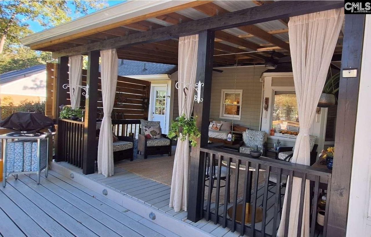 145 Silvercreek Drive  Photo 11