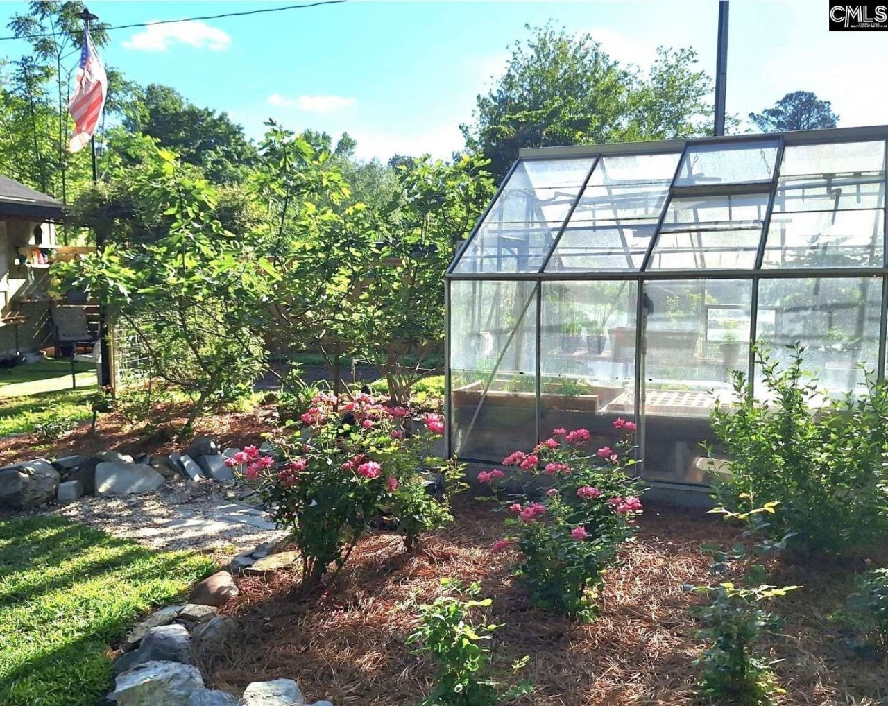 145 Silvercreek Drive  Photo 25