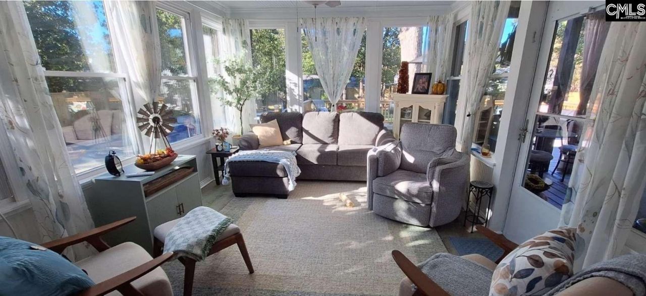 145 Silvercreek Drive  Photo 27