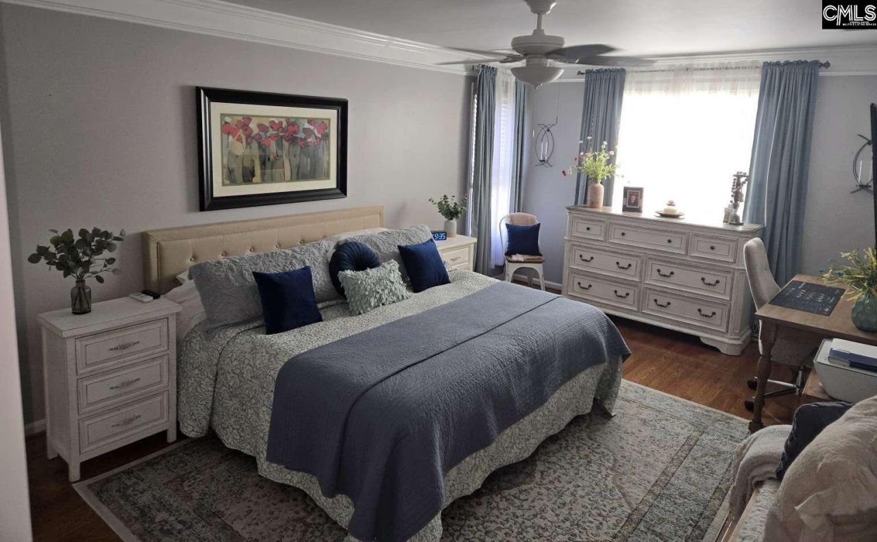 145 Silvercreek Drive  Photo 28