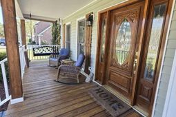 145 Silvercreek Drive  photo 4