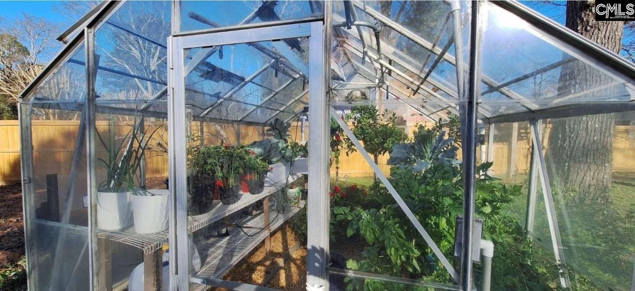 145 Silvercreek Drive  Photo 33