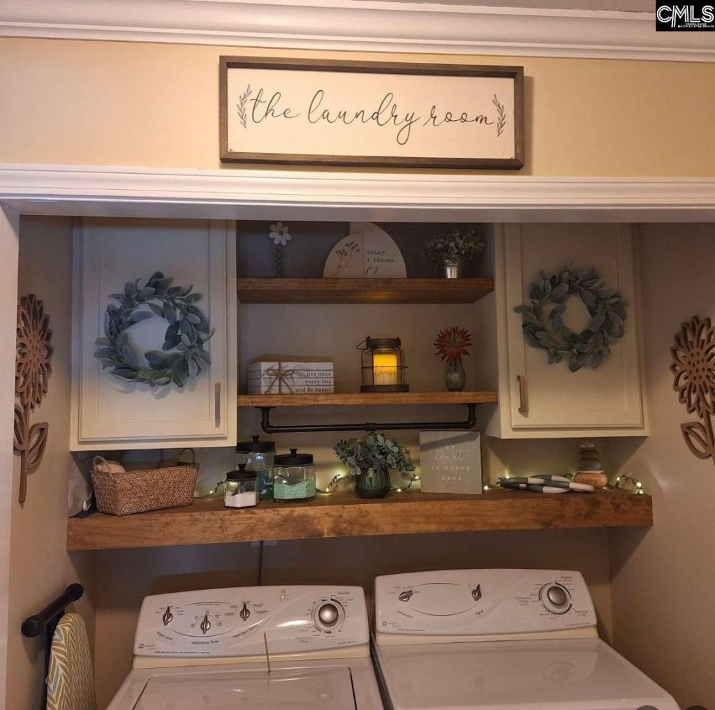 145 Silvercreek Drive  Photo 9