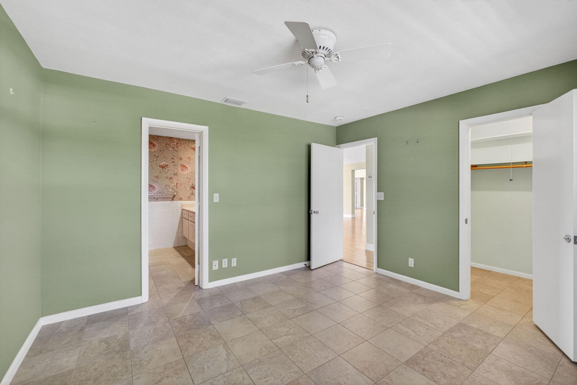 478 Tequesta Drive, Unit 205, Tequesta, FL 33469 Photo