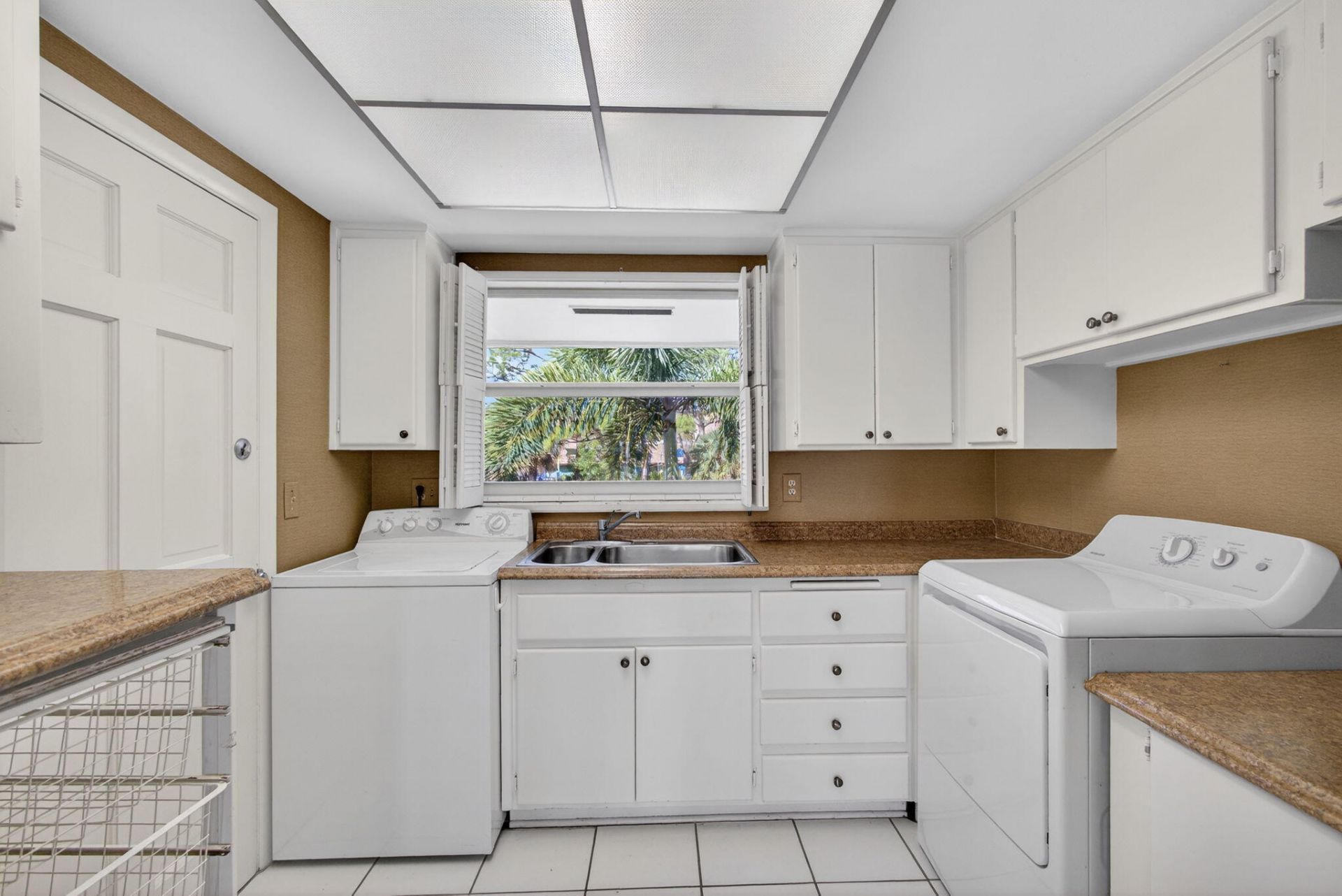 478 Tequesta Drive, Unit 205, Tequesta, FL 33469 Photo