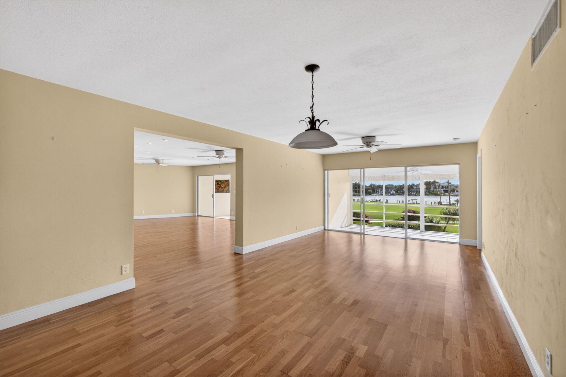478 Tequesta Drive, Unit 205, Tequesta, FL 33469 Photo