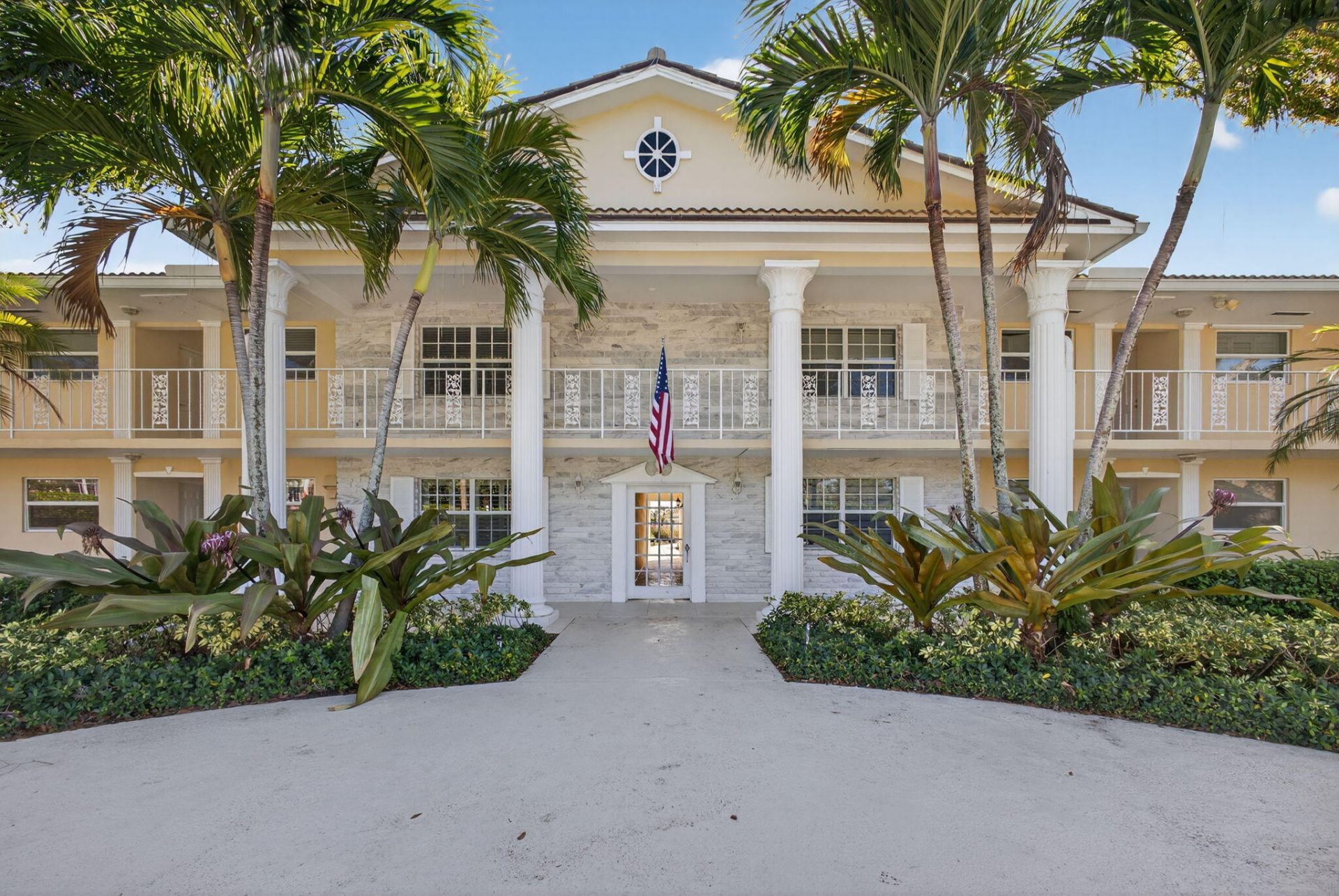 478 Tequesta Drive, Unit 205, Tequesta, FL 33469 Photo