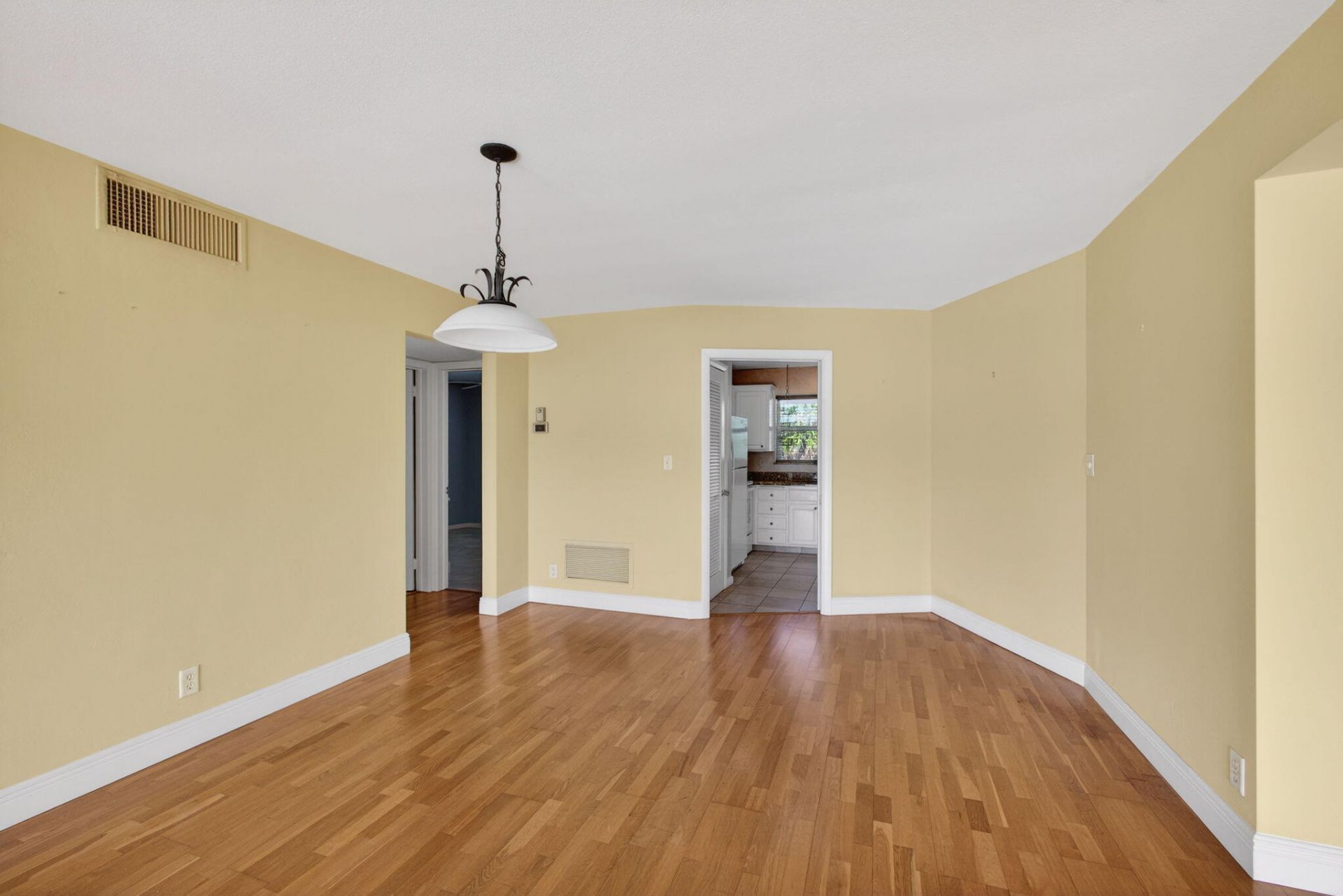 478 Tequesta Drive, Unit 205, Tequesta, FL 33469 Photo