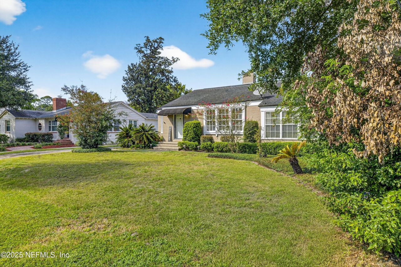 1425 Pinetree Road, Jacksonville, FL 32207 Photo