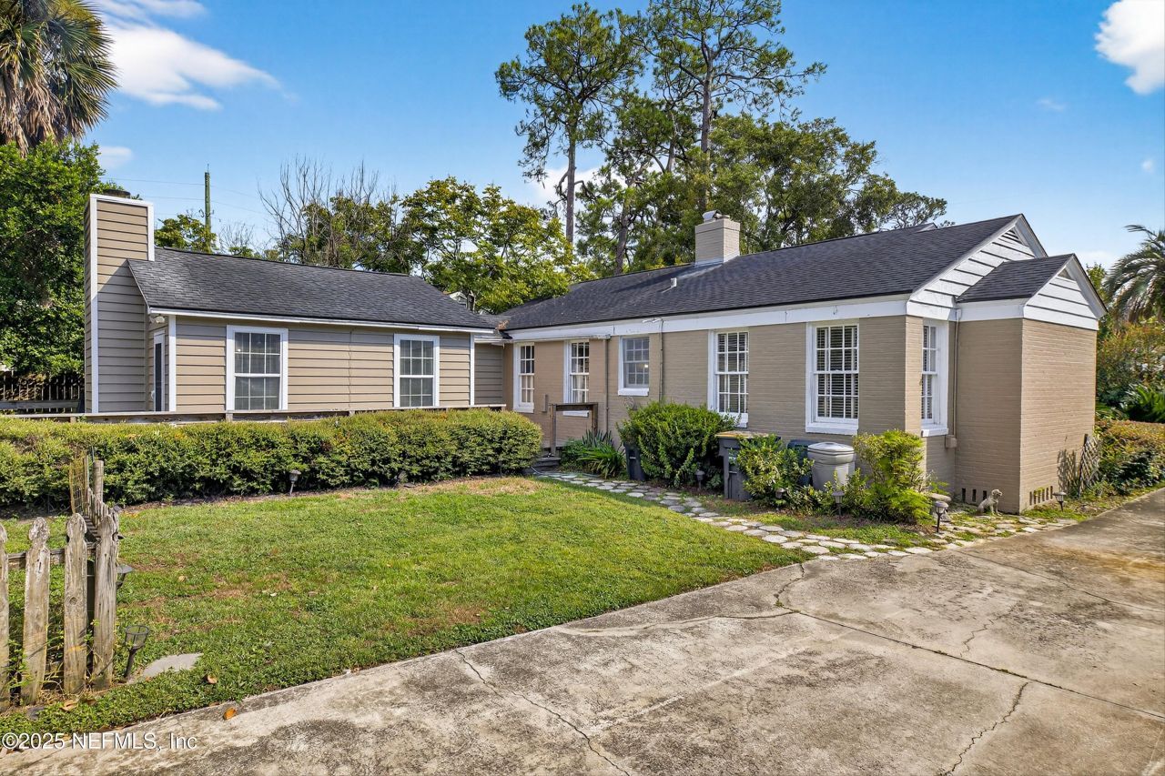 1425 Pinetree Road, Jacksonville, FL 32207 Photo
