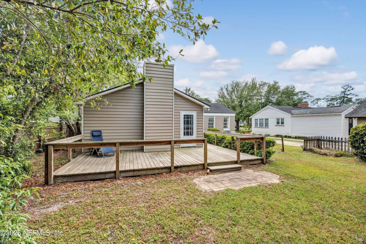 1425 Pinetree Road, Jacksonville, FL 32207 Photo