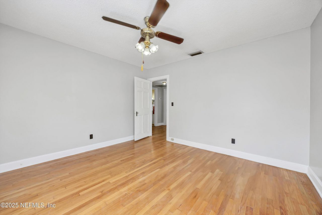 1425 Pinetree Road, Jacksonville, FL 32207 Photo